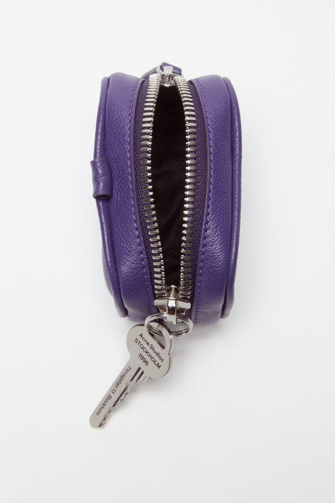 Camero Clip headphones case - Violet purple