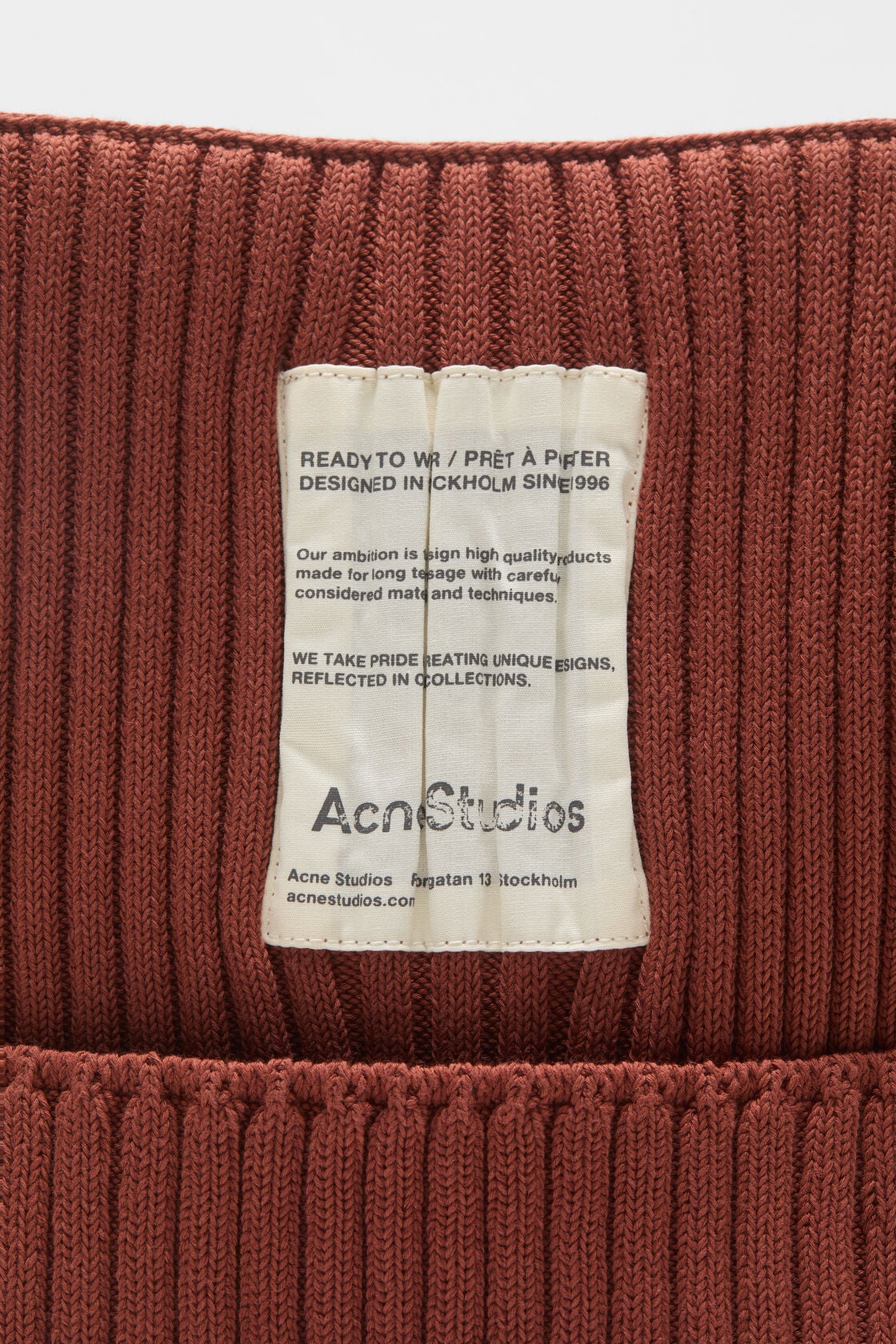 Ribbed square beanie - Terracotta red