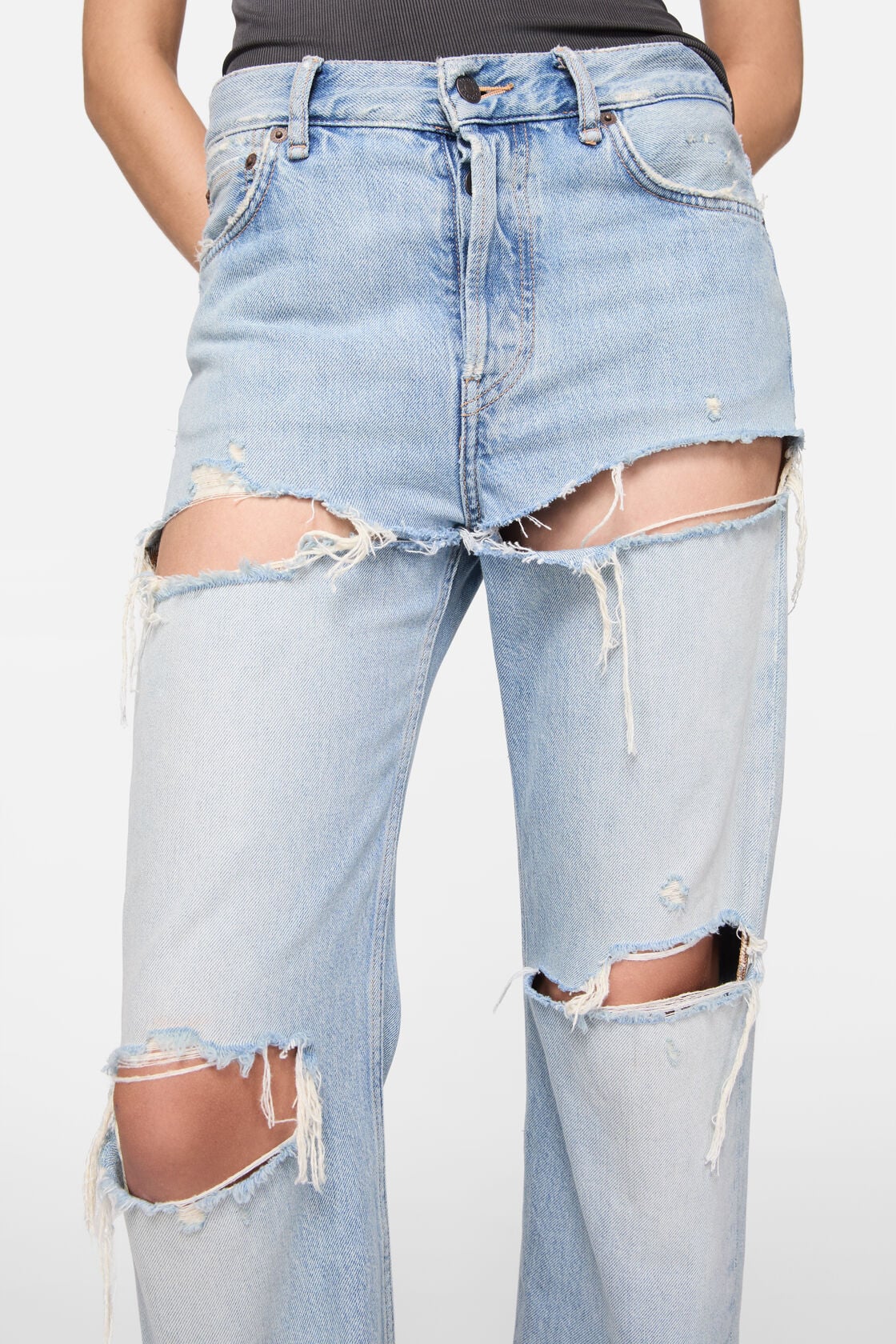 Regular fit distressed jeans - 2010F - Light blue