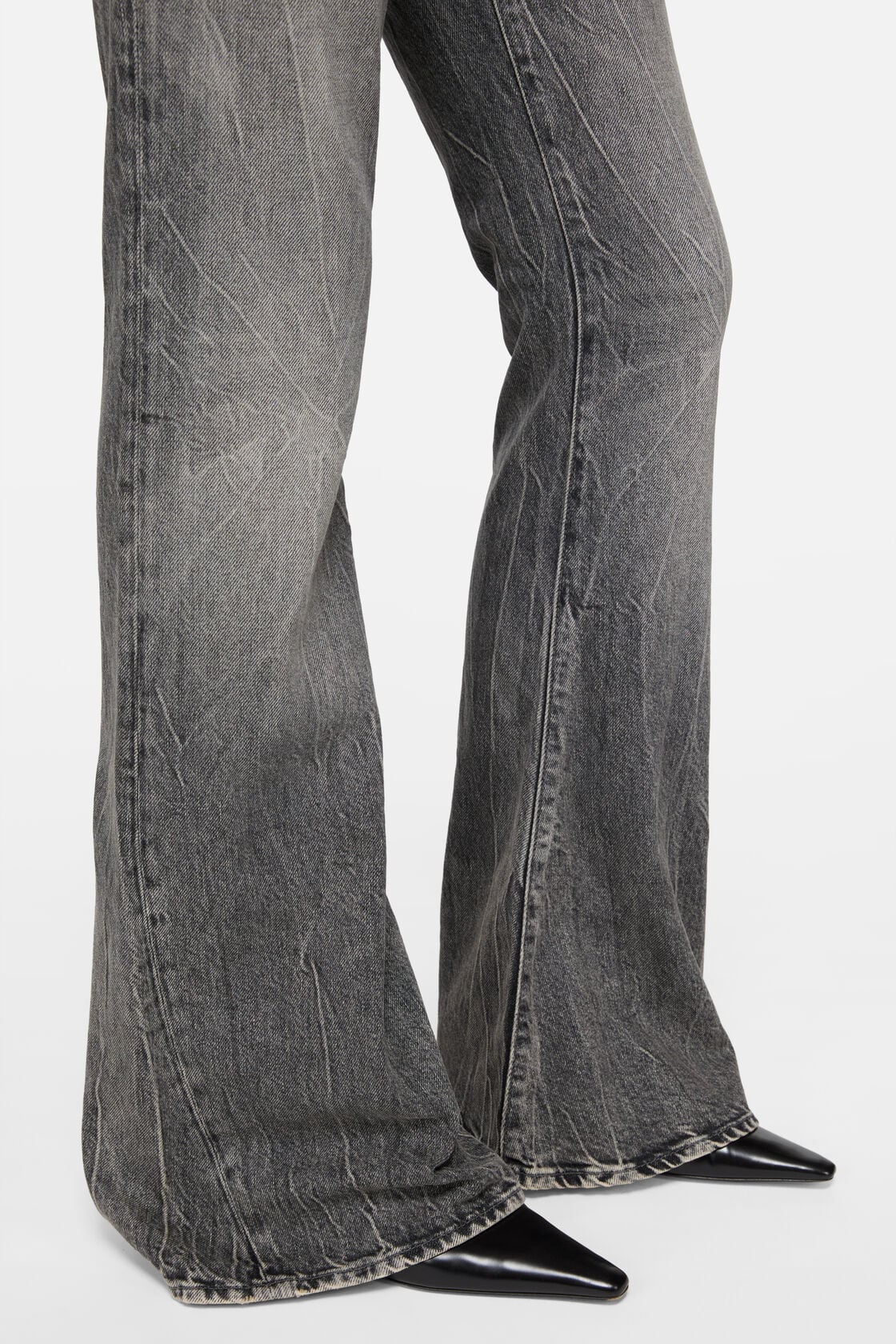 Fitted jeans - 2025F - Washed Black
