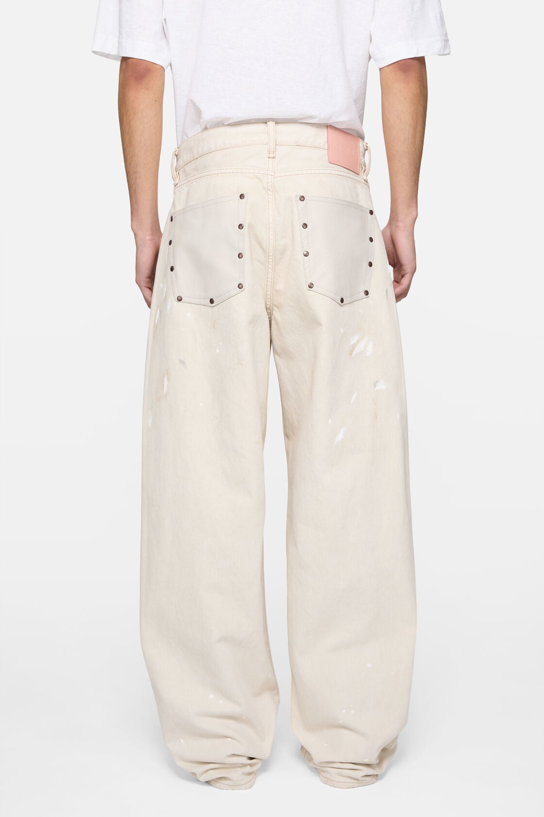Loose fit jeans with leather pockets - White