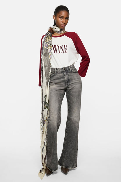 Wine graphic t-shirt - Burgundy/white
