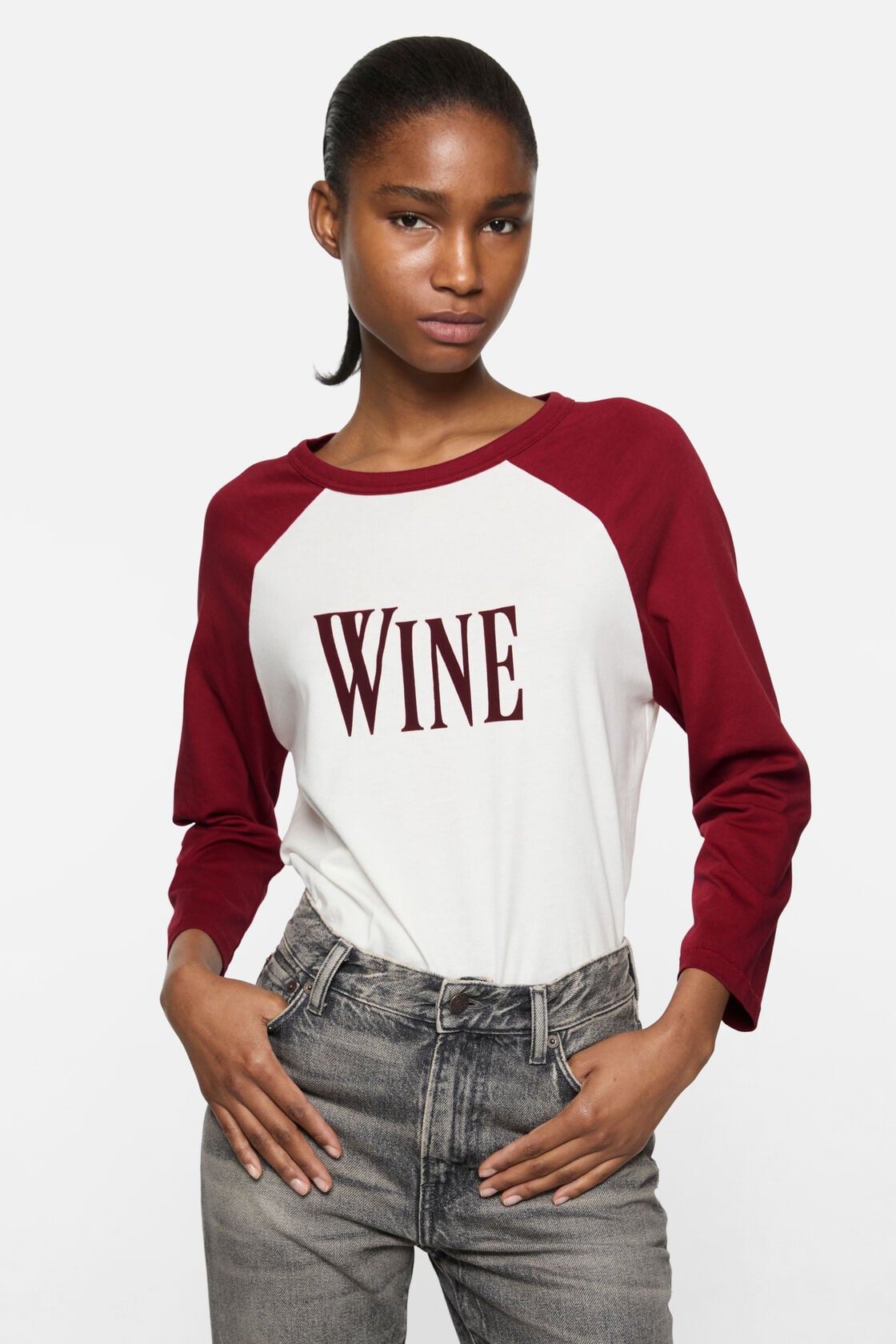 Wine graphic t-shirt - Burgundy/white