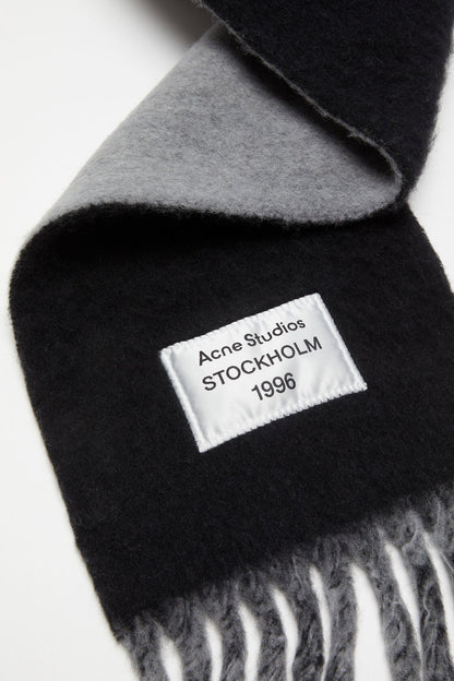 Bicolour Alpaca Scarf - Black/grey