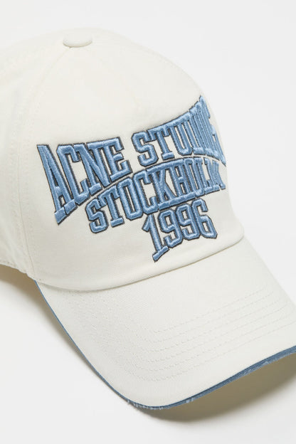 Embroidered logo hat - White/grey