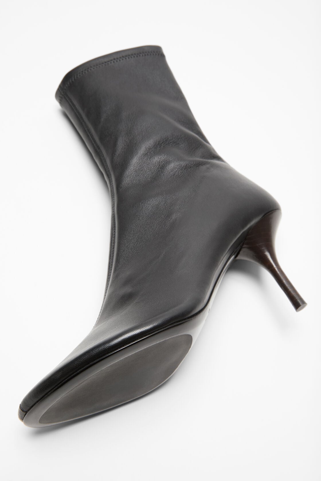 Leather ankle boot - Black