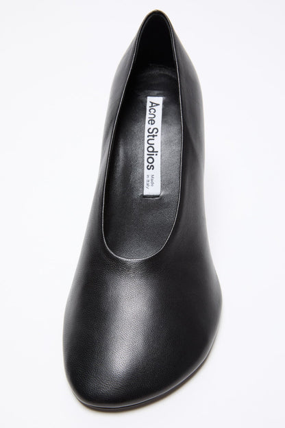 Leather pump - Black