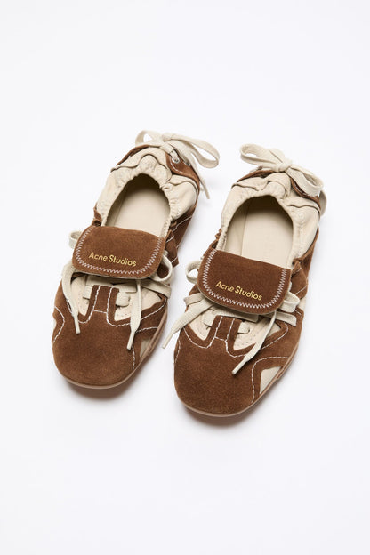 Suede lace-up shoes - Off white/brown