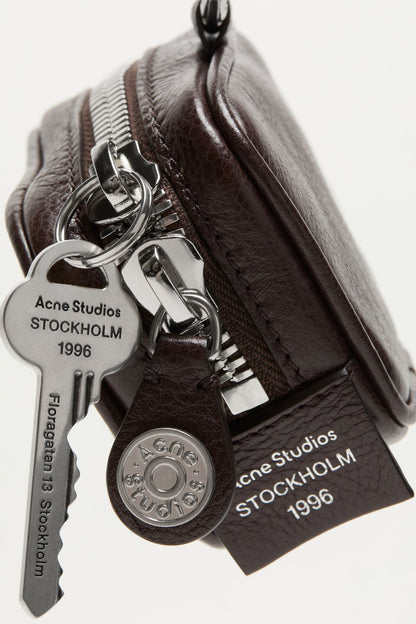 Camero Clip - Chocolate brown