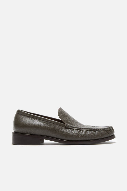 Grainy leather loafers - Khaki green