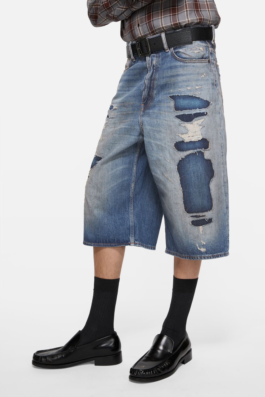 Mended denim shorts - Mid Blue