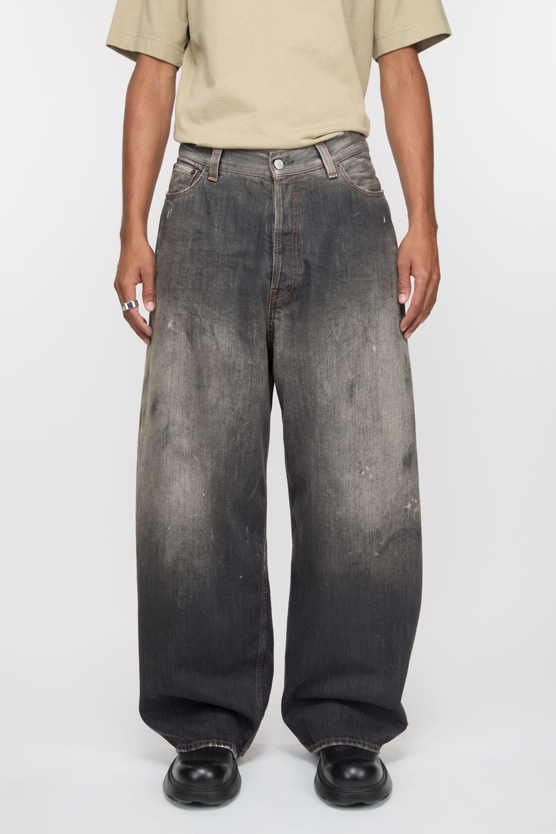 Loose fit jeans - 2023M - Black