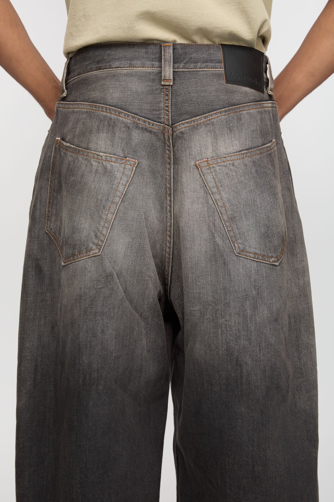 Loose fit jeans - 2023M - Black