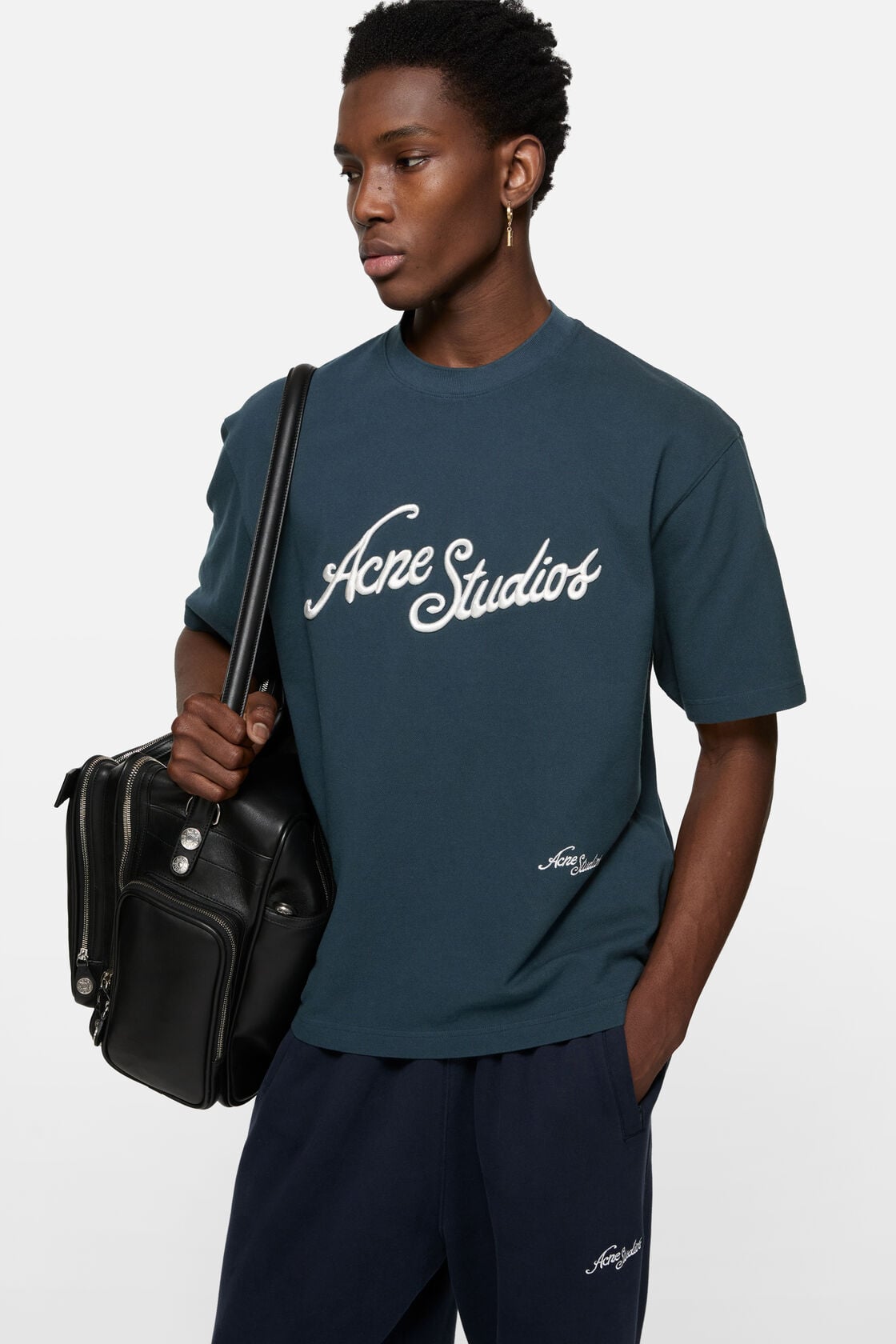 Embroidered logo t-shirt - Deep blue