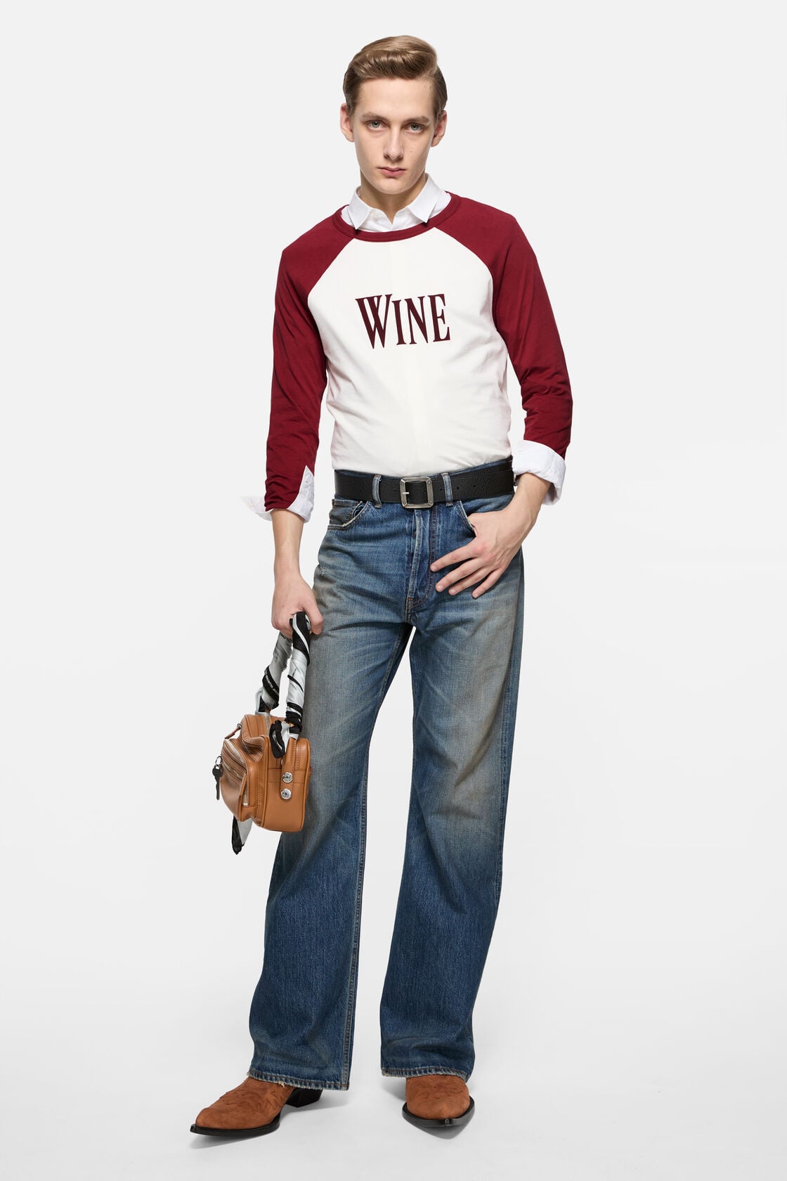 Wine graphic t-shirt - Burgundy/white