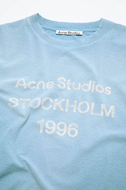 Sprayed 1996 logo t-shirt - Cornflower blue