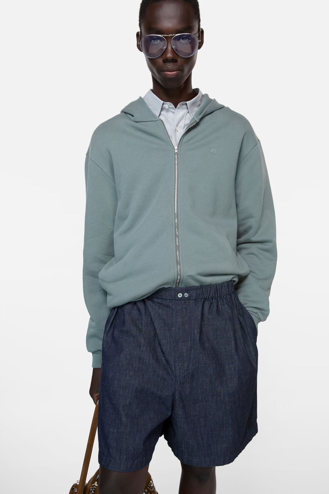 Casual denim shorts - Mid blue