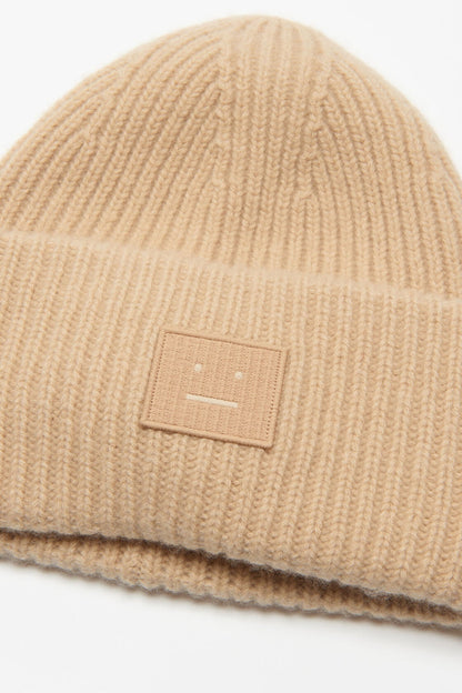 Large face logo beanie - Biscuit beige