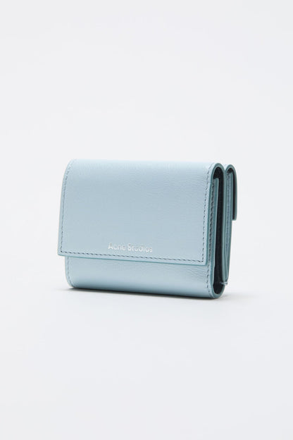 Leather trifold wallet - Dusty blue